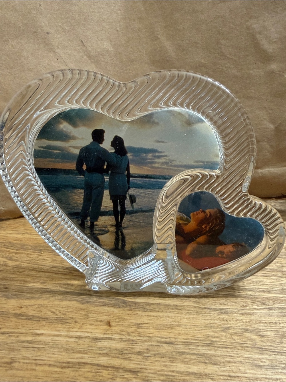 Mikasa Clear Double Heart Glass Frame with Ribbed Detail